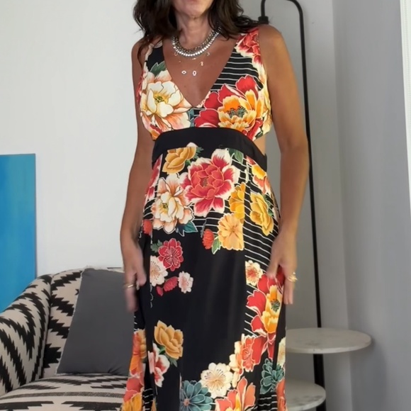 FARM Rio Dresses & Skirts - Amazing FARM RIO dress